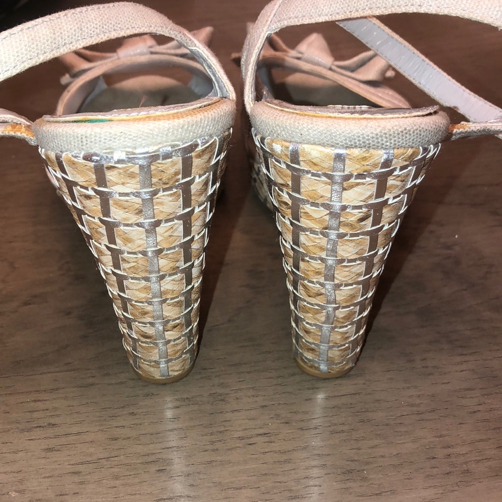 White House Black market￼ grey wedges - Picture 3 of 6